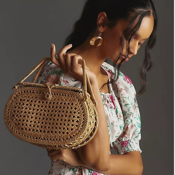 NWT Anthropologie The Somerset Maxi Floral White Smocked Puff-Sleeve Dress SP - Picture 2 of 12